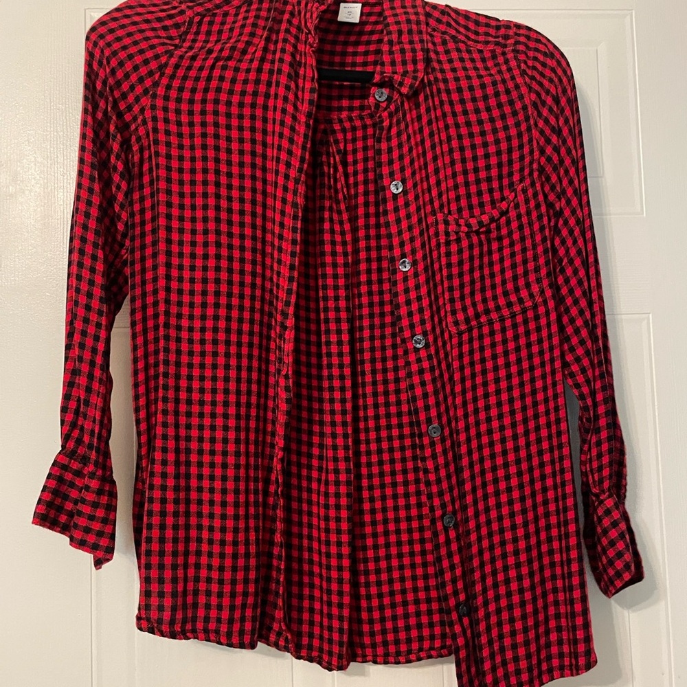 Old Navy Red and Black Casual Button Down Shirt